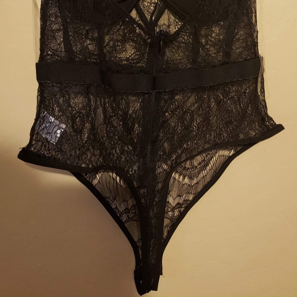 Intimate appeal - Picture 3 of 3